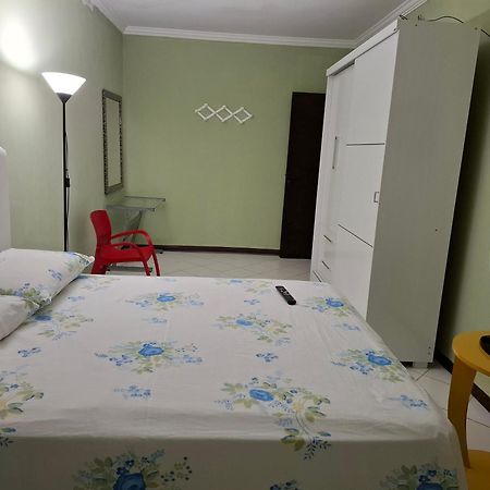 Quarto Domiciliar Em Antares Maceio Bagian luar foto
